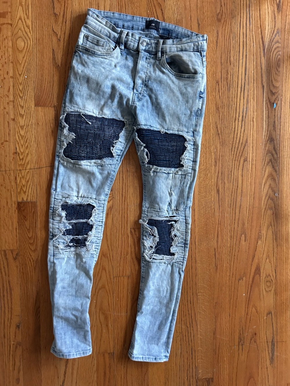 Men’s Divided H&M Distressed Jeans Sz 31